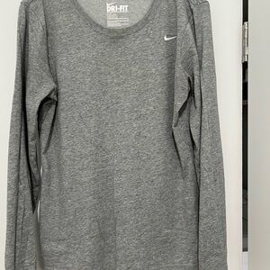 Nike Heather Gray Dri-FIT Tee Size L